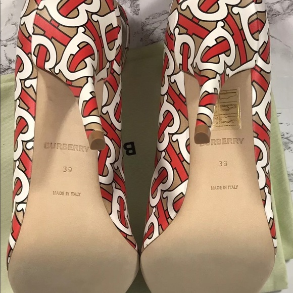 NWT BURBERRY Ankle Strap Leather Sz EU39 $790. - Picture 8 of 12